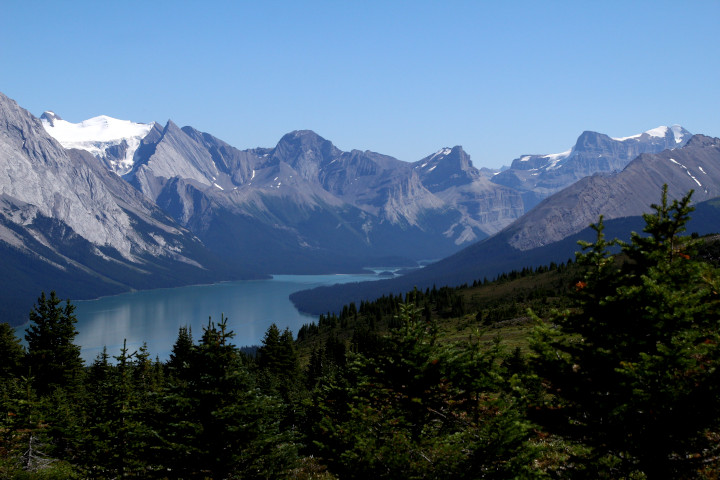Photo of
              Maligne Lake in the Canadian Rockies from the ridge